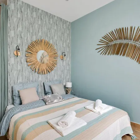 Bluestay 8 - A 12 Apartment