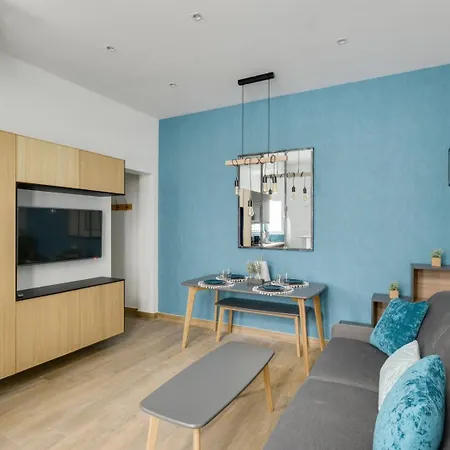 Apartment Bluestay 8 - A 12 Paris